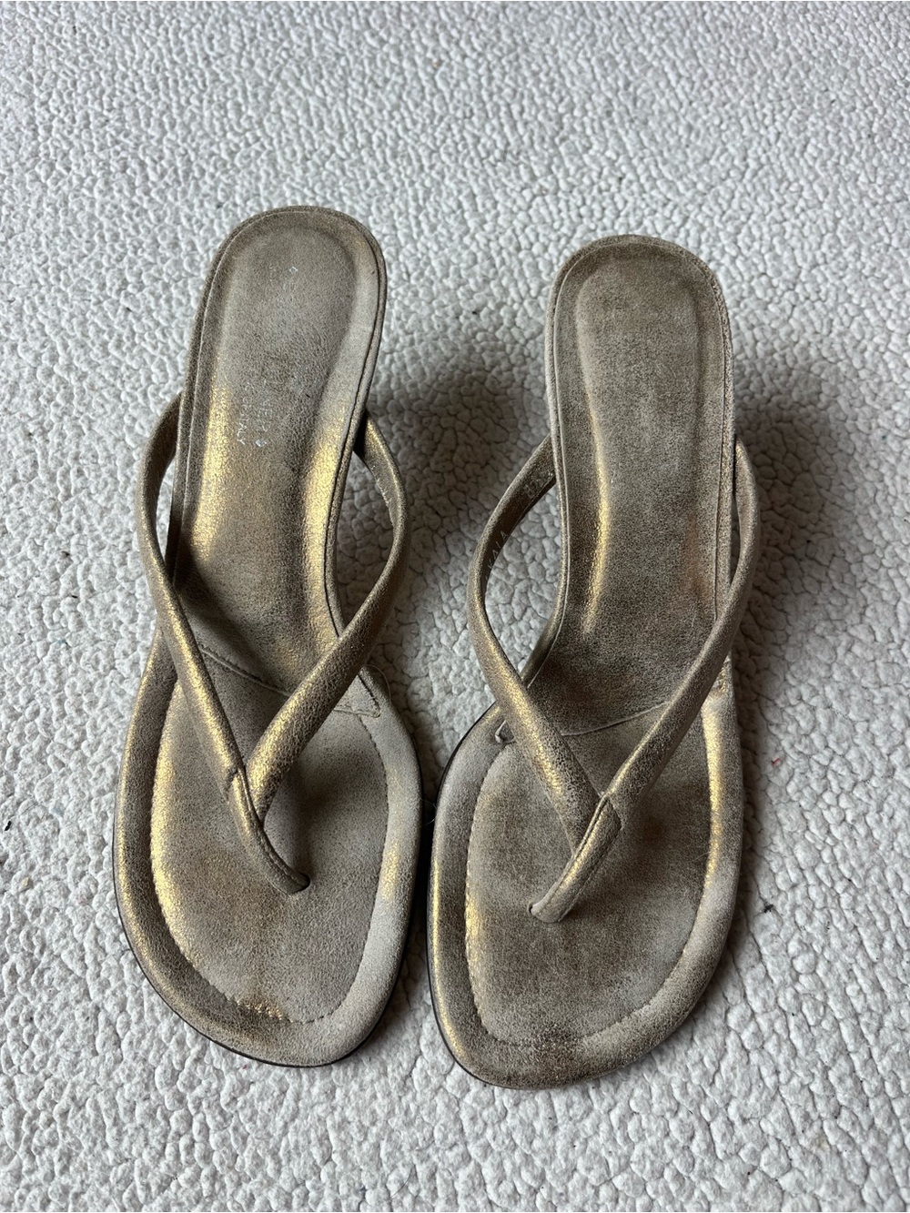 DONALD J PLINER HEELED SANDALS 8.5 WOMENS